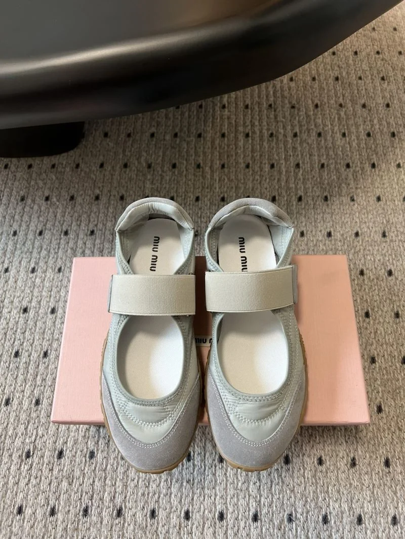 SmoothTexture Miu Miu Shoes 7451