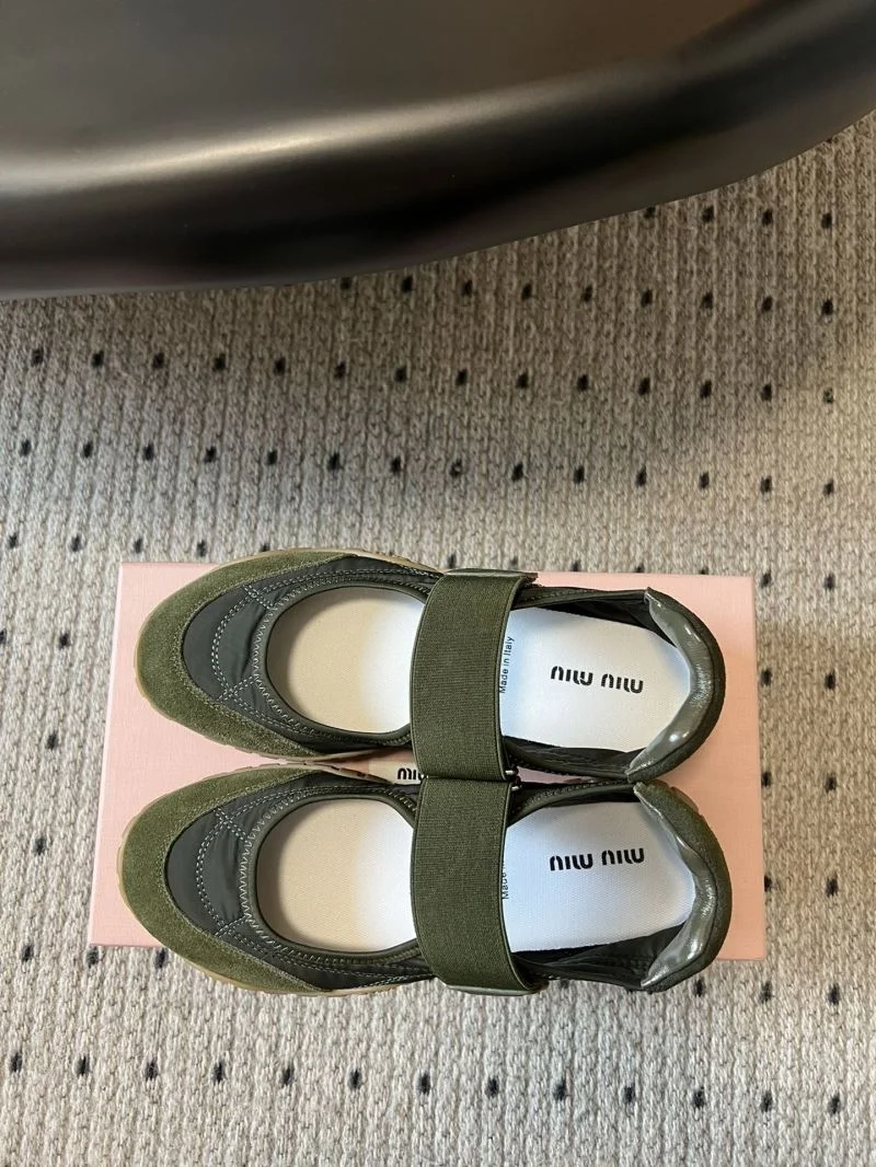Miu Miu Shoes EasyMatch 7373