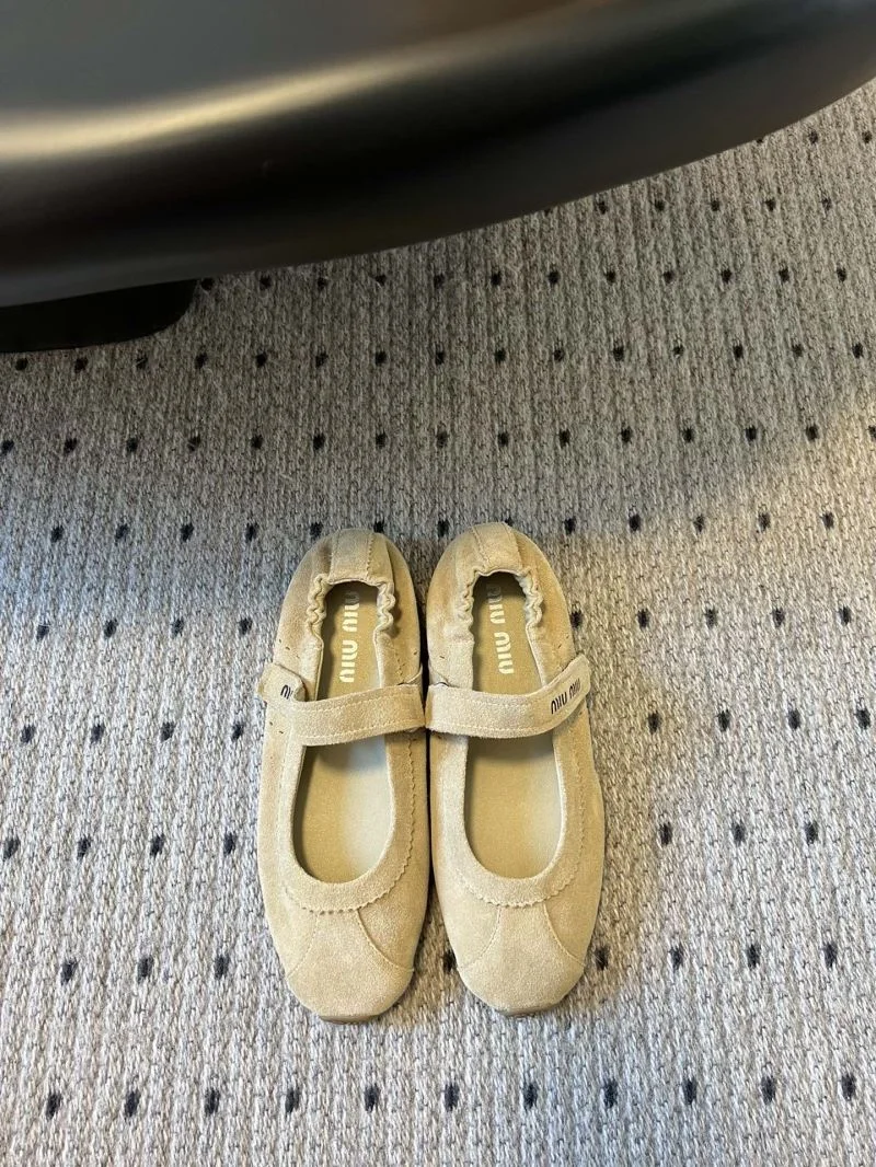 Efficient Miu Miu Shoes 7371