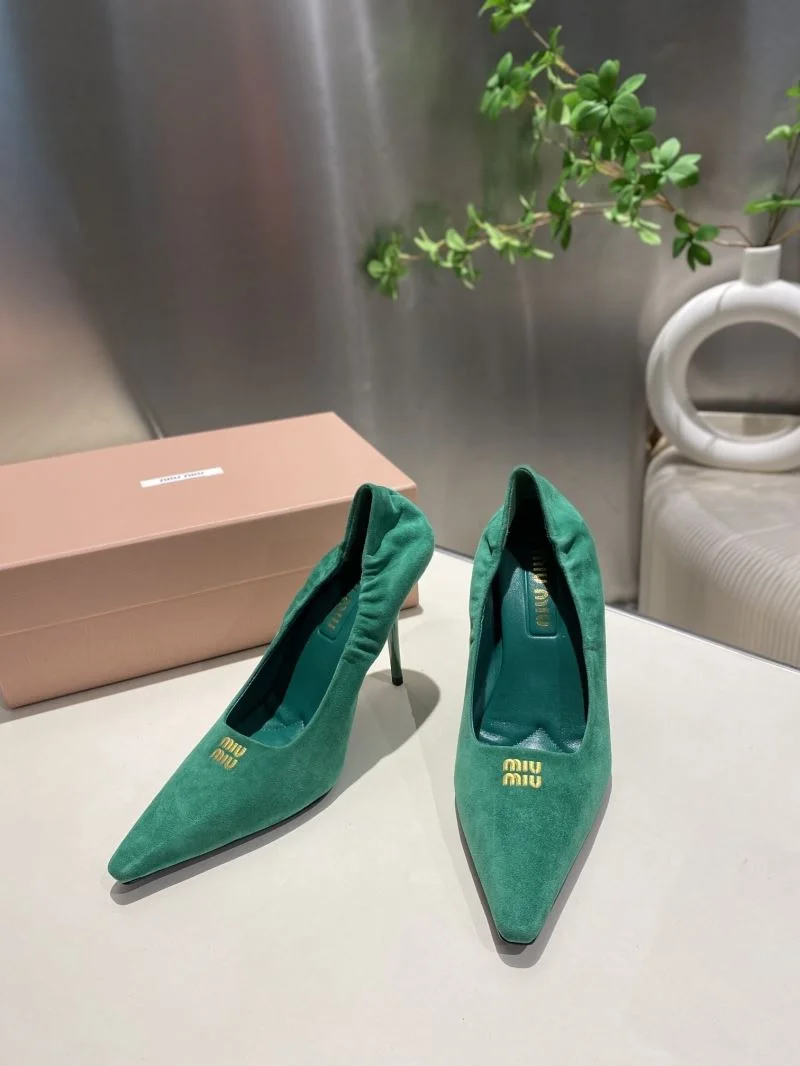 Miu Miu Shoes WaterResistant 11583