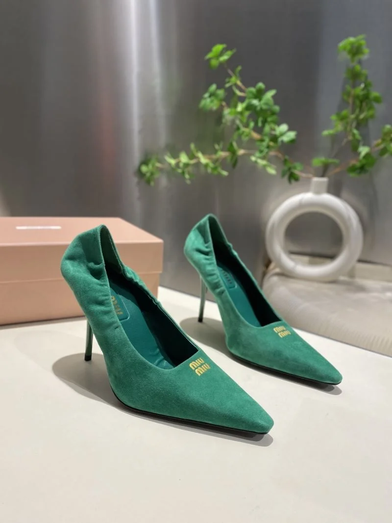 Miu Miu Shoes WaterResistant 11583