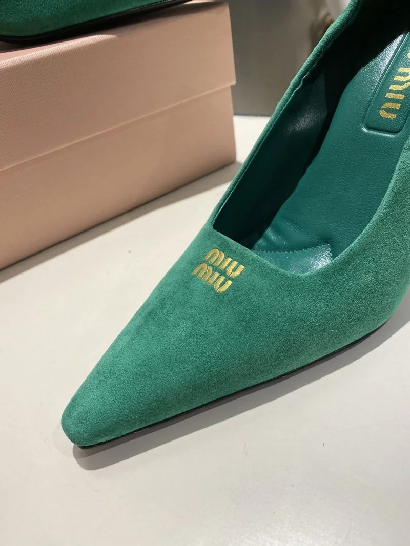 Miu Miu Shoes WaterResistant 11583