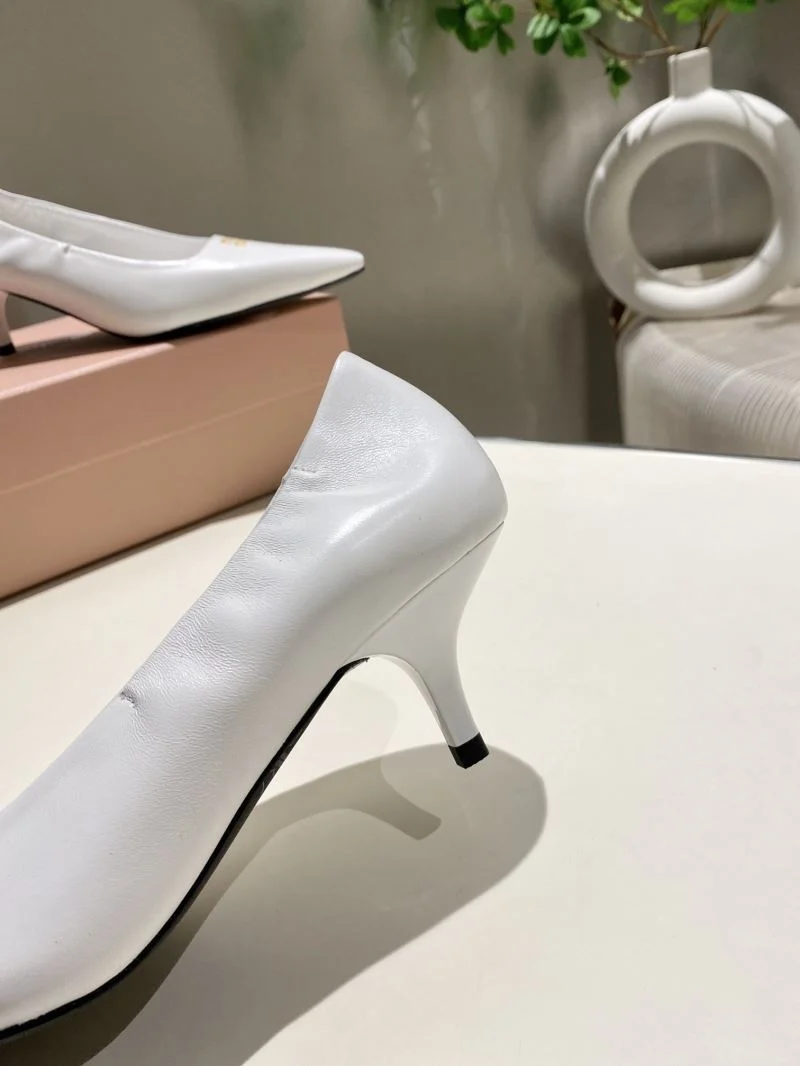 WaterResistant Miu Miu Shoes 11566