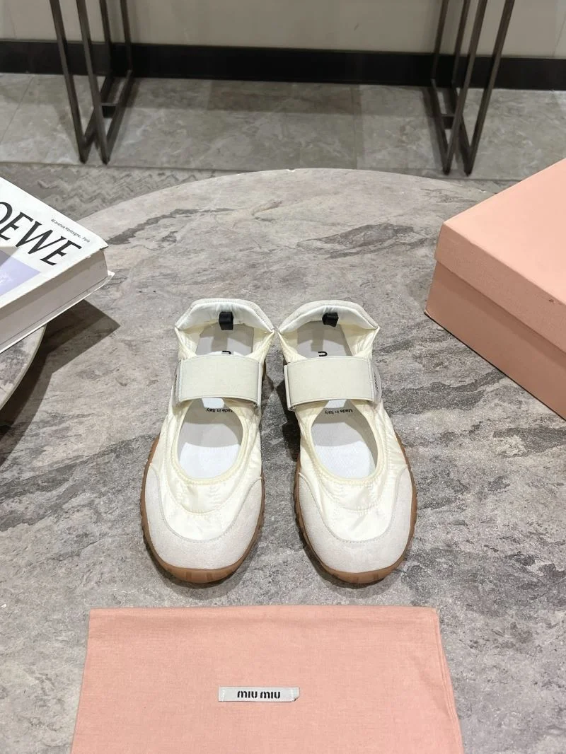 Durable Miu Miu Shoes 11560