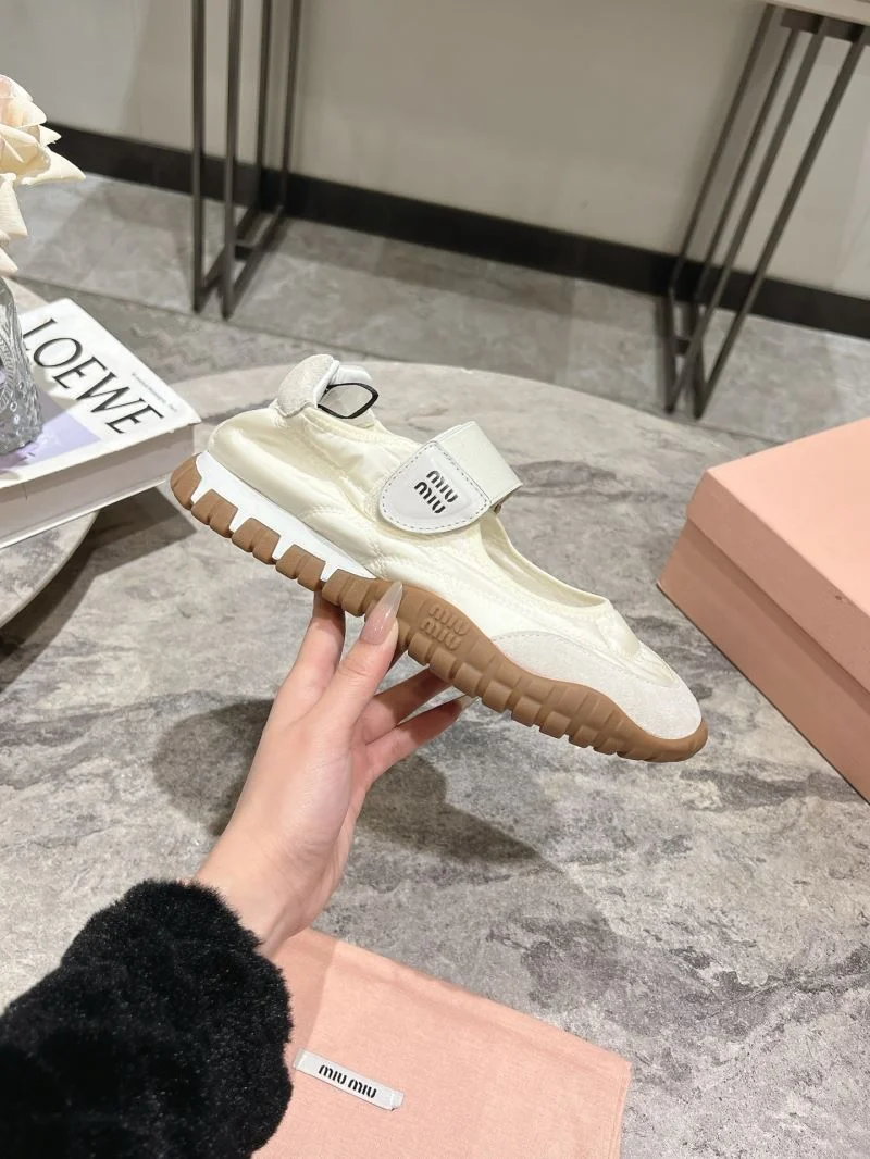 Durable Miu Miu Shoes 11560