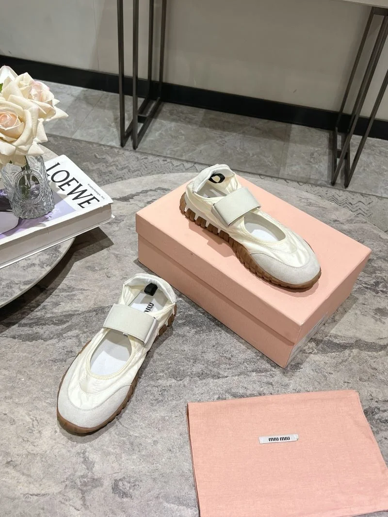 Durable Miu Miu Shoes 11560