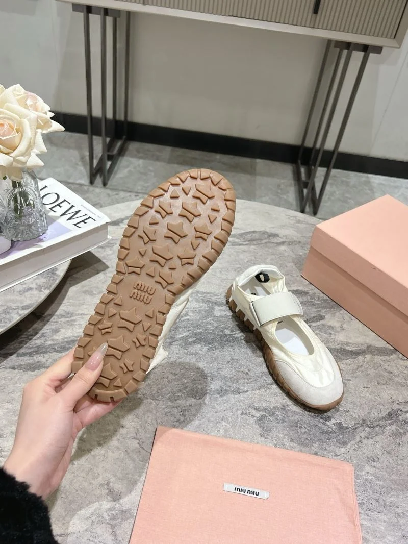 Durable Miu Miu Shoes 11560