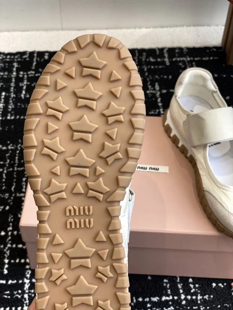 ComfortFit Miu Miu Shoes 11535