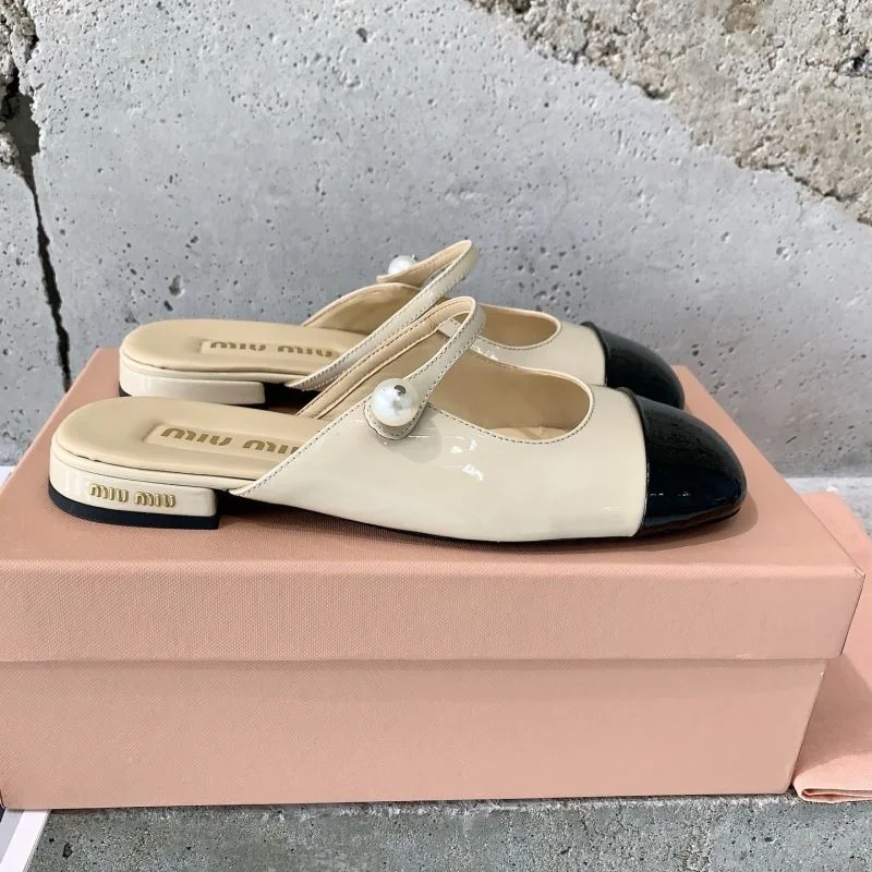 Unisex Miu Miu Shoes 11516
