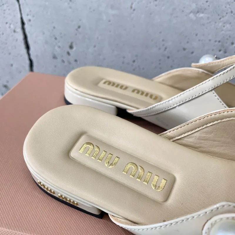 Unisex Miu Miu Shoes 11516