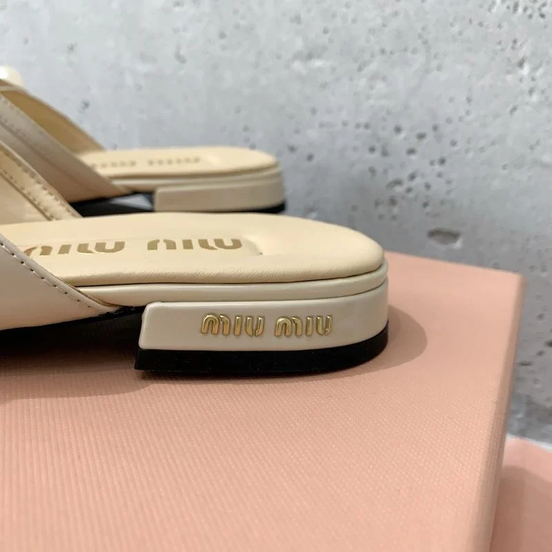 Unisex Miu Miu Shoes 11516