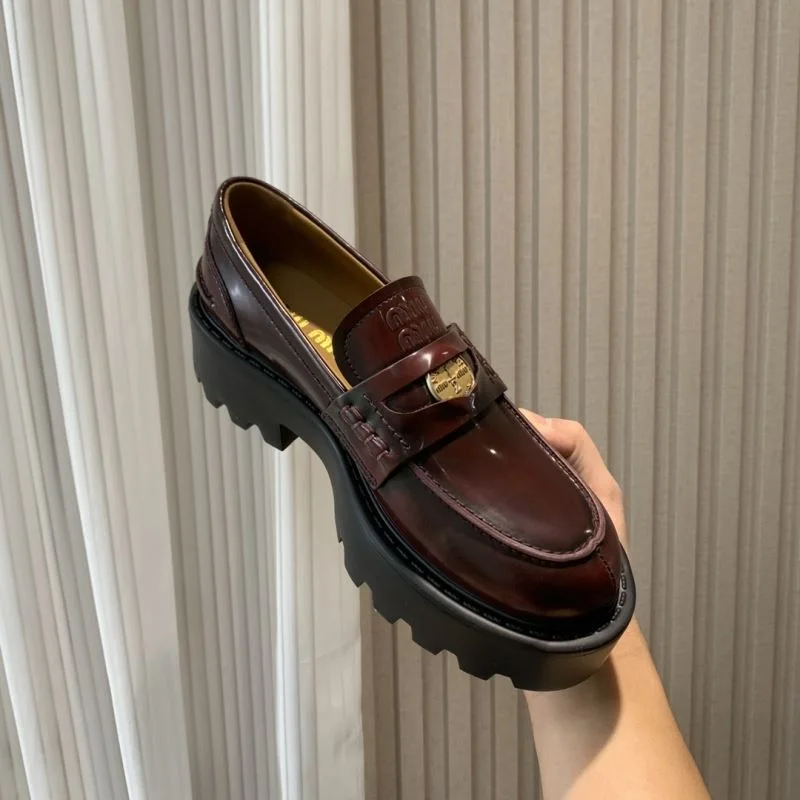 Stylish Miu Miu Shoes 9476