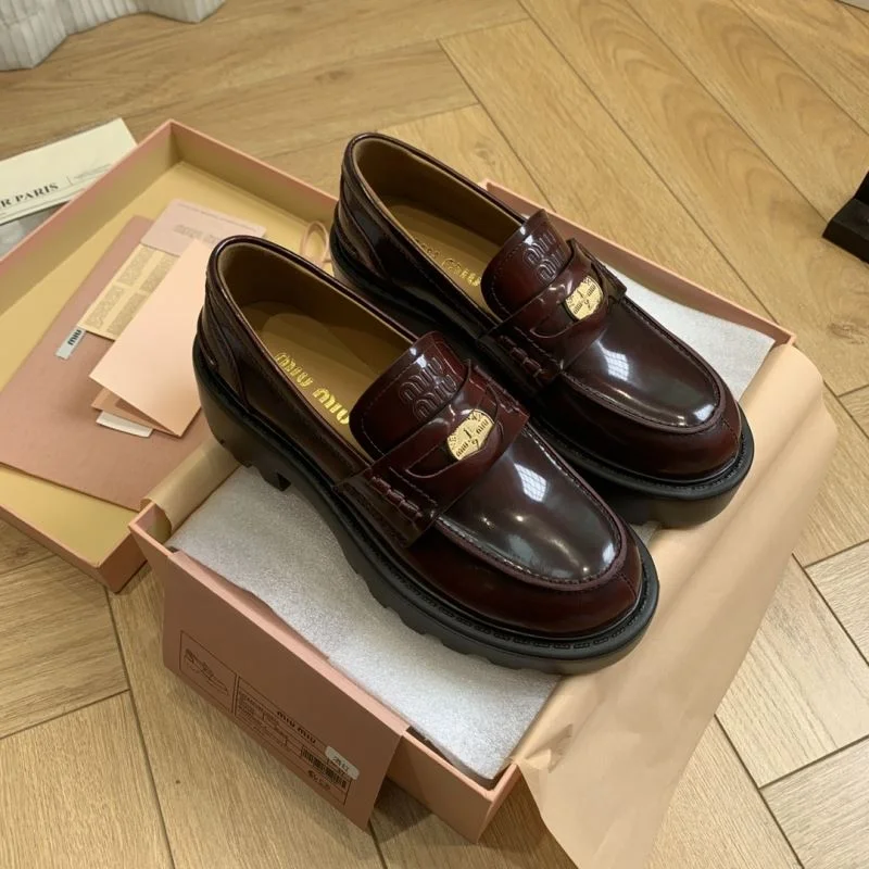 Stylish Miu Miu Shoes 9476