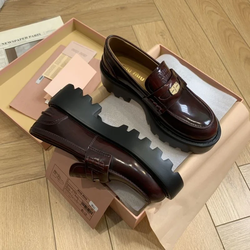 Stylish Miu Miu Shoes 9476