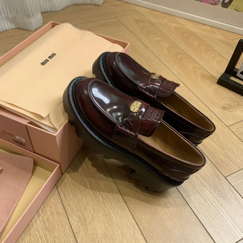 Stylish Miu Miu Shoes 9476
