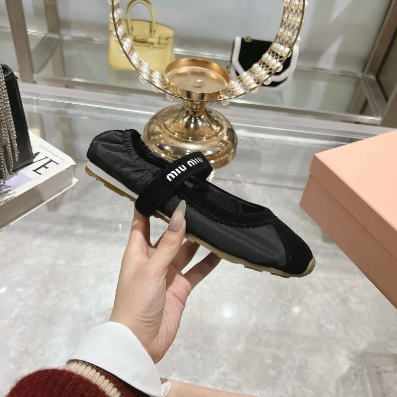 Miu Miu Shoes Sustainable 9467