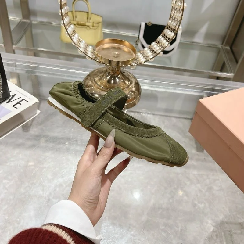 Miu Miu Shoes Refined 9461