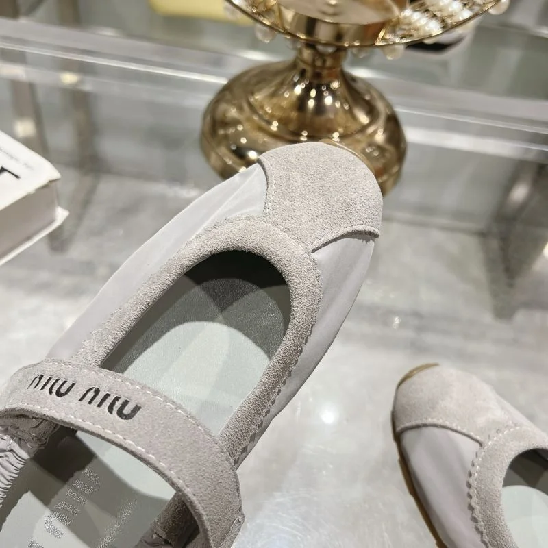 Miu Miu Shoes Flexible 9478