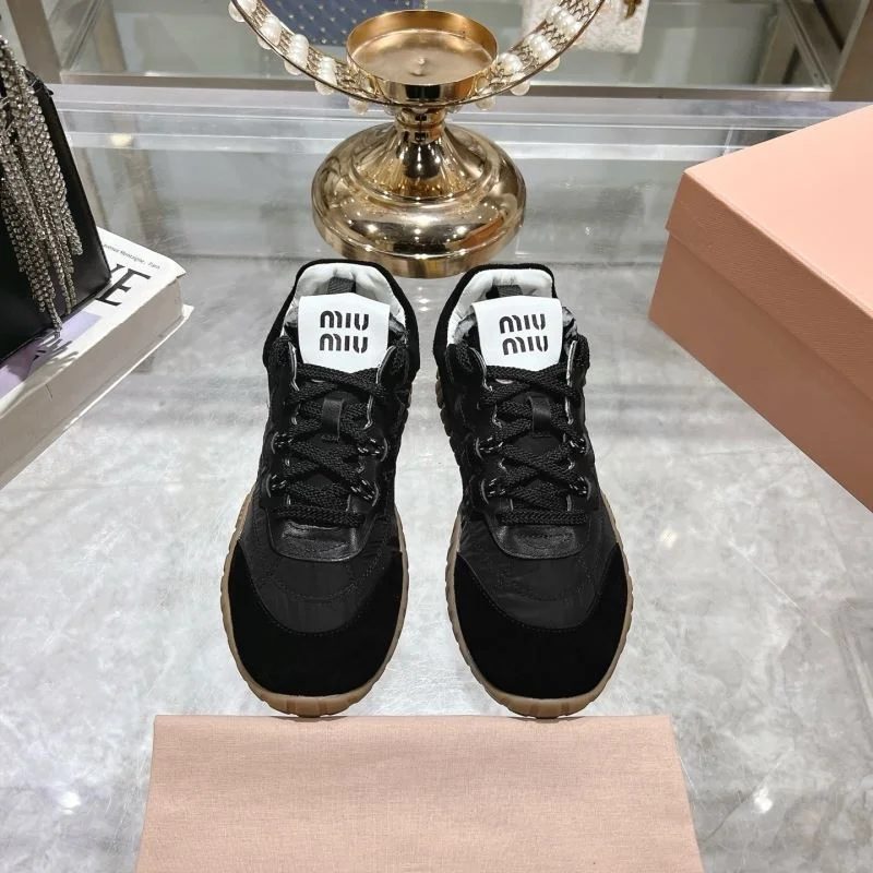 Miu Miu Shoes Lightweight 9451
