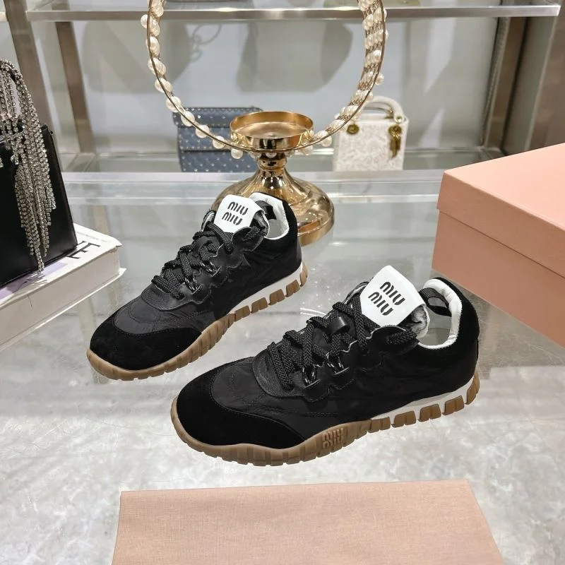 Miu Miu Shoes Lightweight 9451