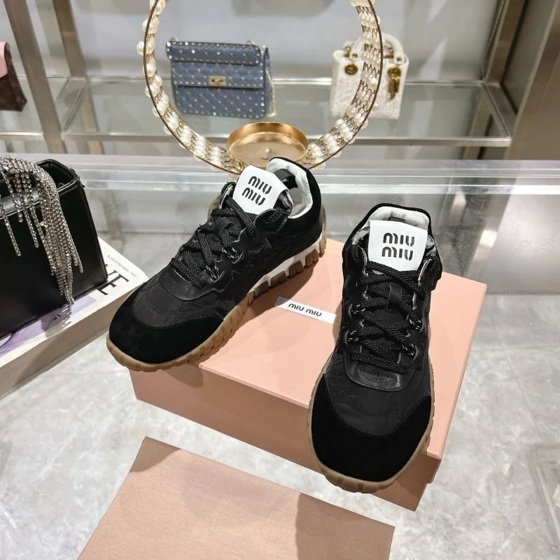 Miu Miu Shoes Lightweight 9451