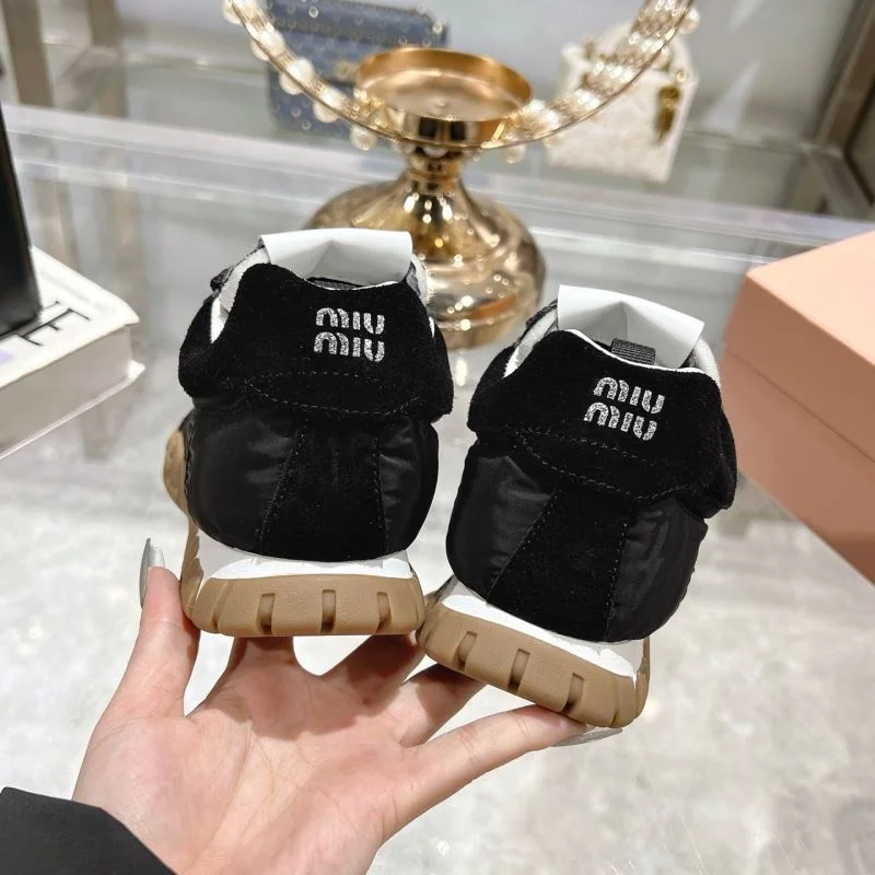 Miu Miu Shoes Lightweight 9451