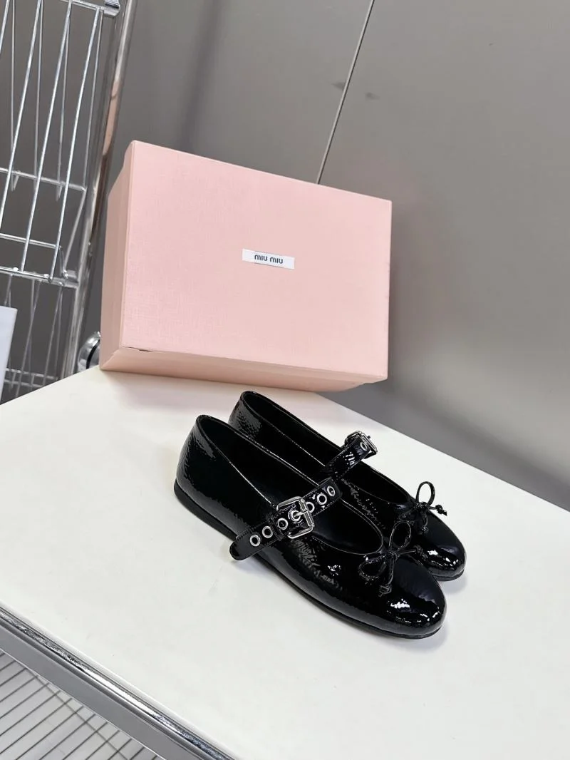 Versatile Miu Miu Shoes 9468
