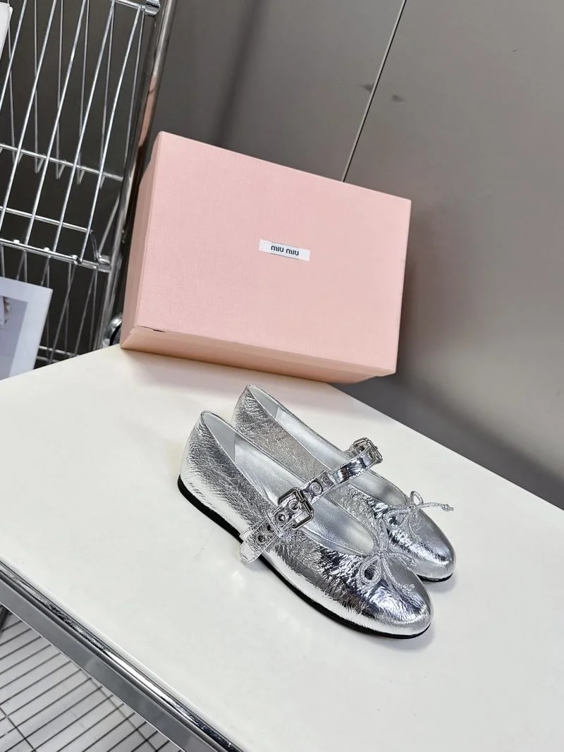 Miu Miu Shoes Supportive 9505