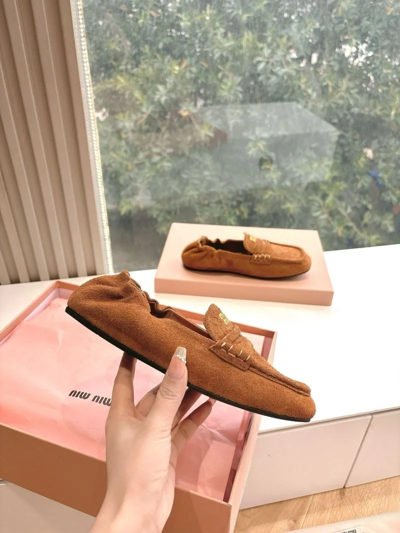 Miu Miu Shoes RelaxedFit 9410