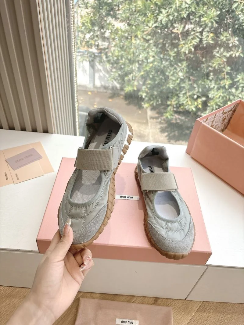 Miu Miu Shoes Fashionable 9456