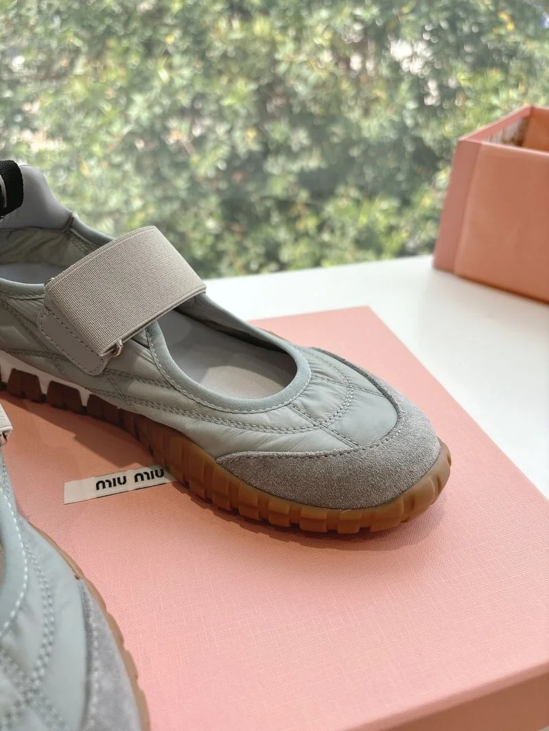 Miu Miu Shoes Fashionable 9456