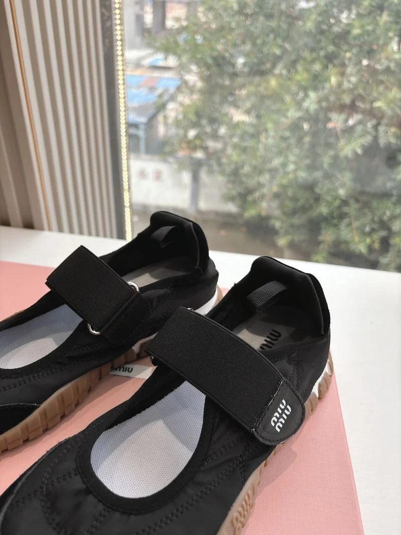 Premium Miu Miu Shoes 9411