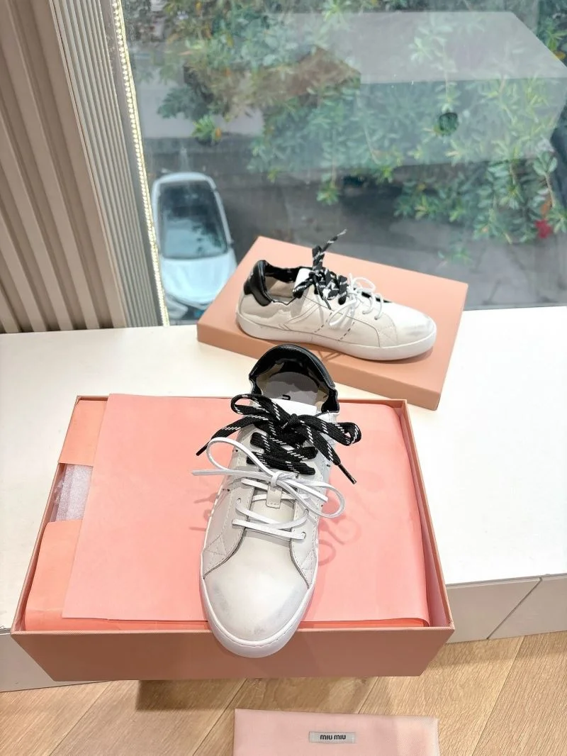 Comfortable Miu Miu Shoes 9412