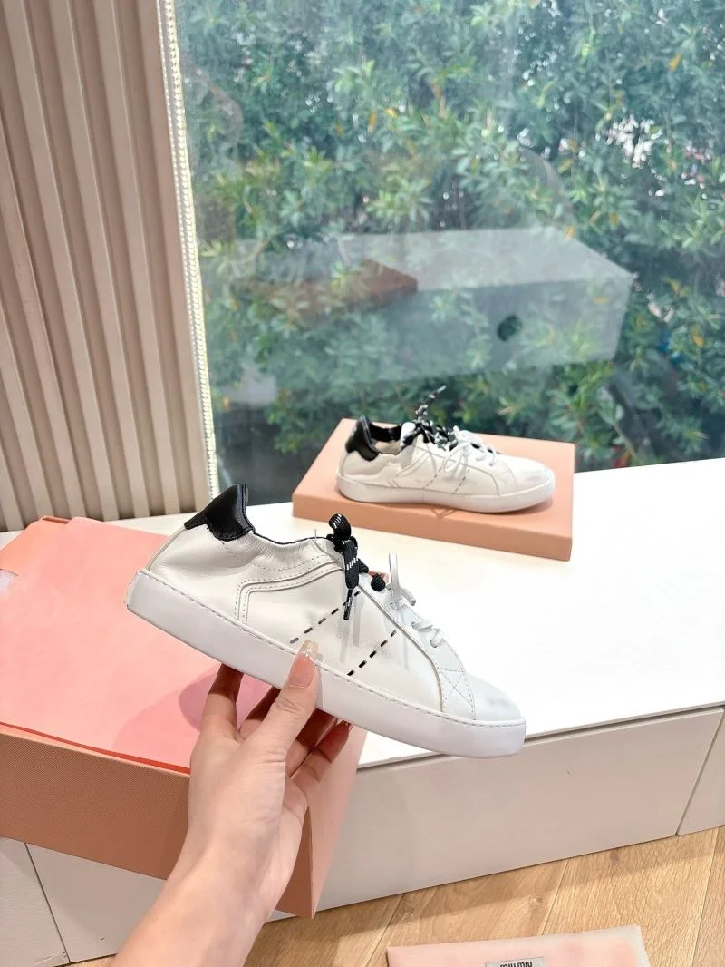 Comfortable Miu Miu Shoes 9412