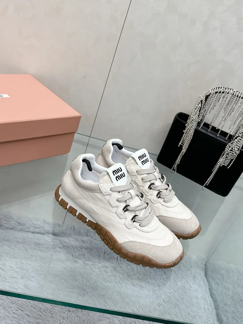 Effortless Miu Miu Shoes 9408