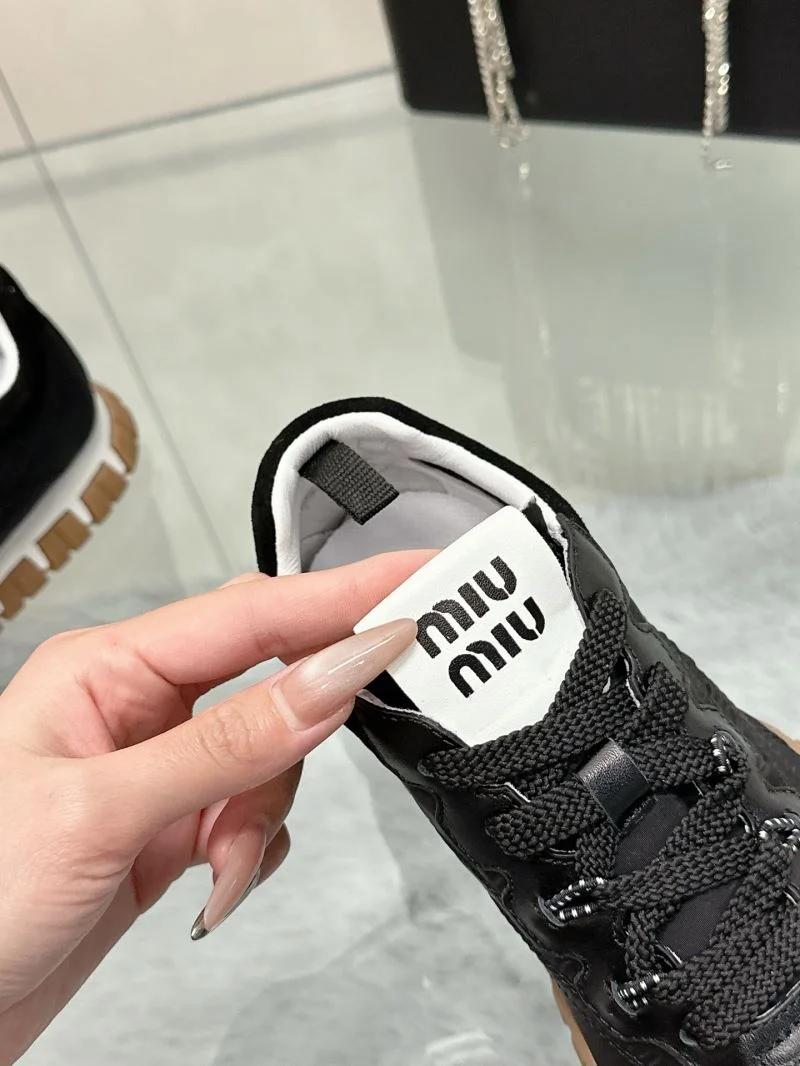 Miu Miu Shoes Lightweight 9430