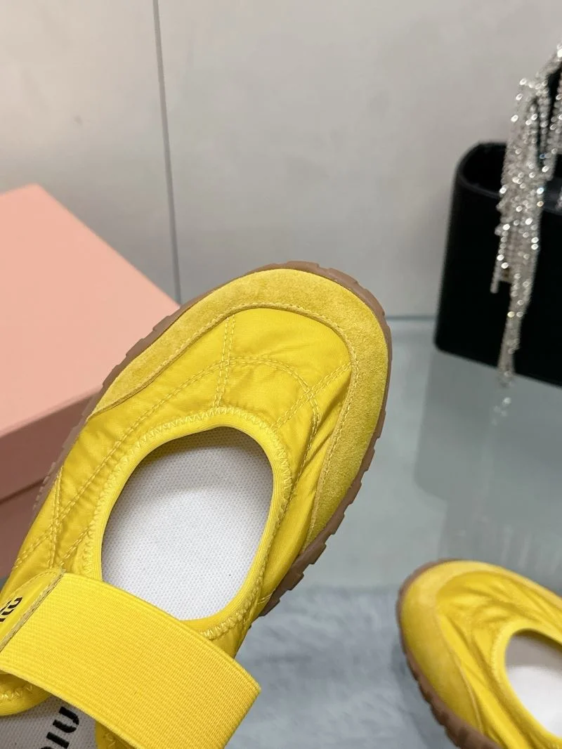 Miu Miu Shoes Sporty 9404
