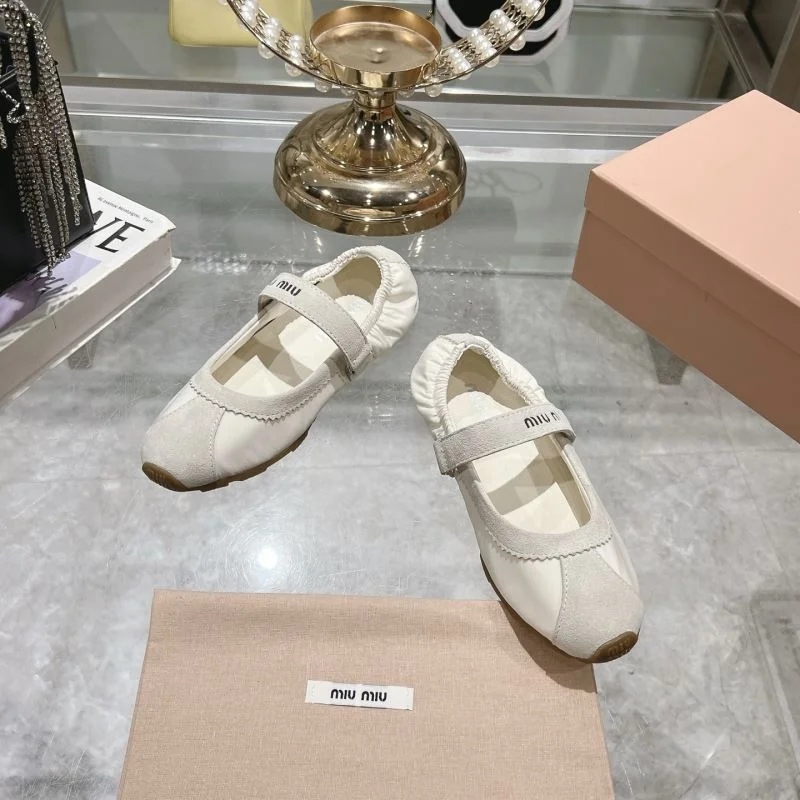 Miu Miu Shoes Elegant 9387