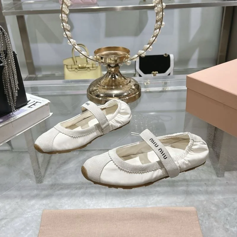 Miu Miu Shoes Elegant 9387