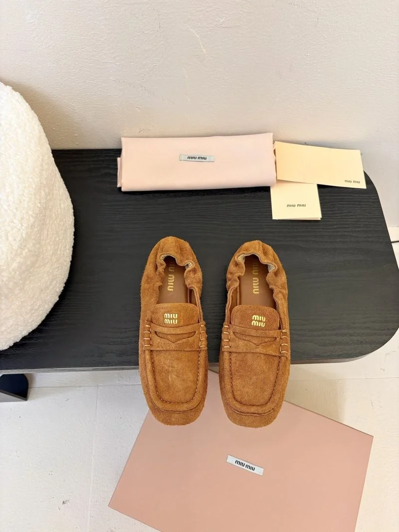 Miu Miu Shoes Lightweight 9398