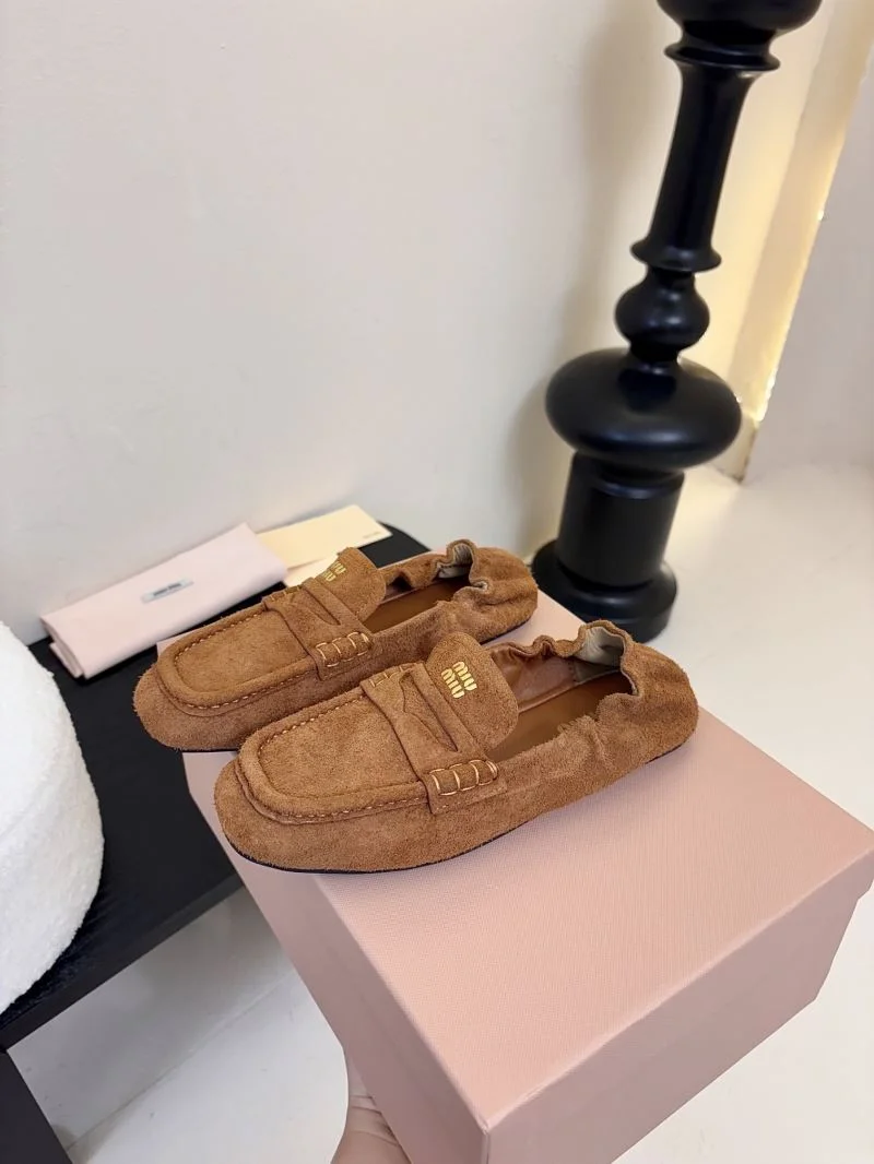 Miu Miu Shoes Lightweight 9398
