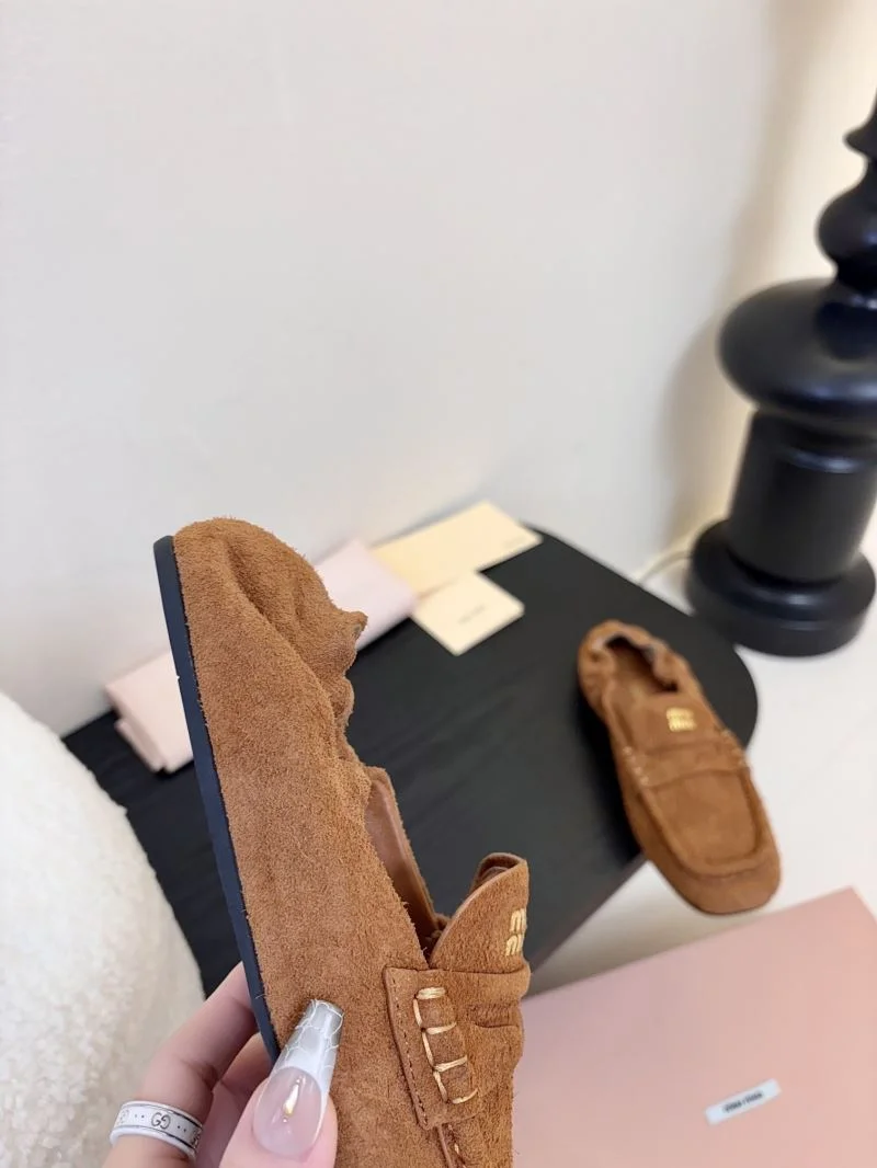 Miu Miu Shoes Lightweight 9398