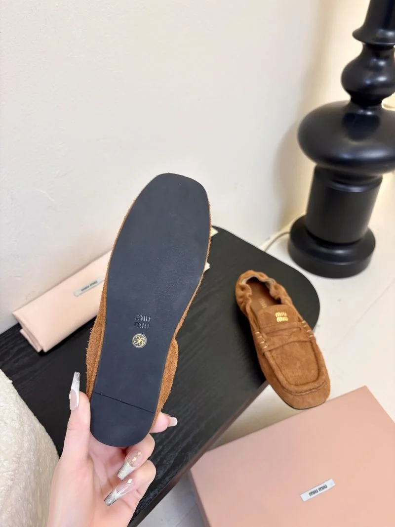 Miu Miu Shoes Lightweight 9398
