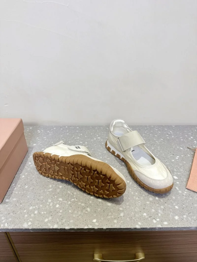 Miu Miu Shoes FreshLook 9399