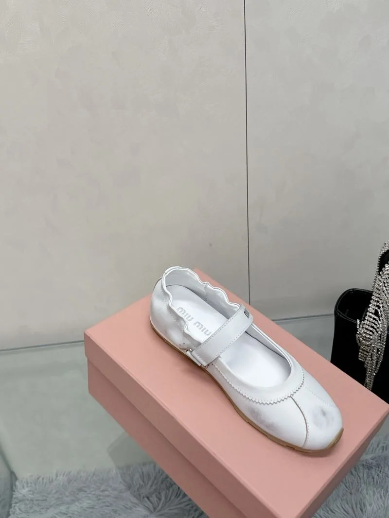 Miu Miu Shoes Sophisticated 9382