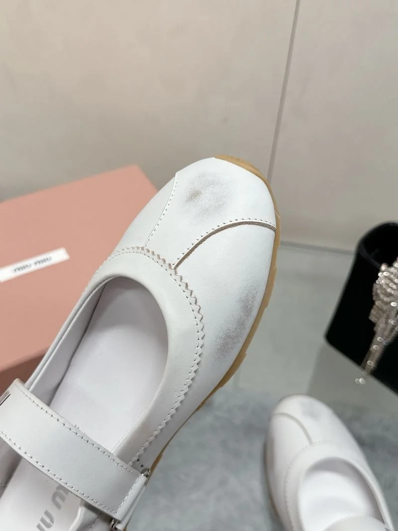 Miu Miu Shoes Sophisticated 9382
