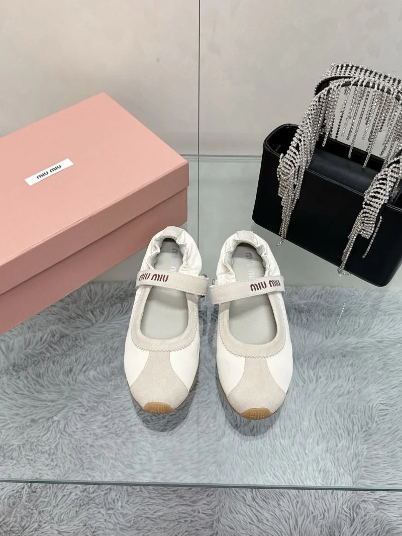 Miu Miu Shoes Casual 9414