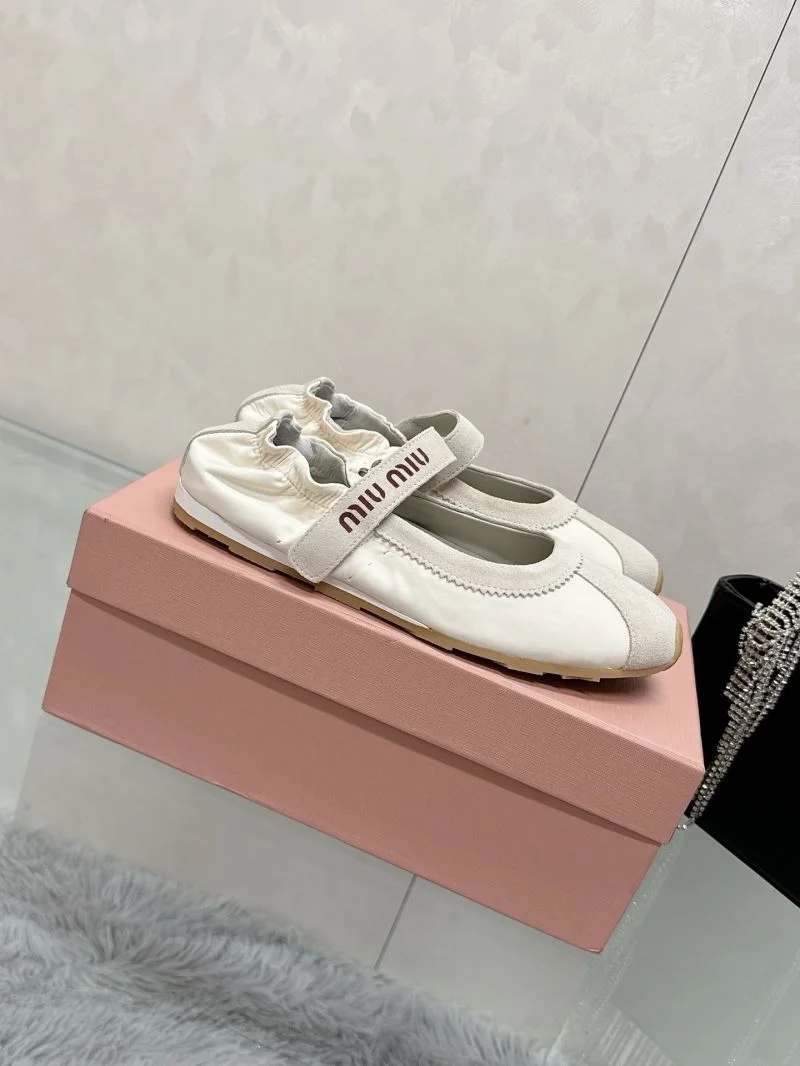 Miu Miu Shoes Casual 9414