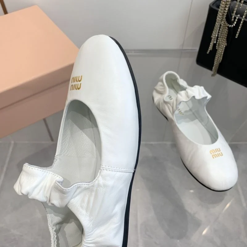 TravelReady Miu Miu Shoes 9361