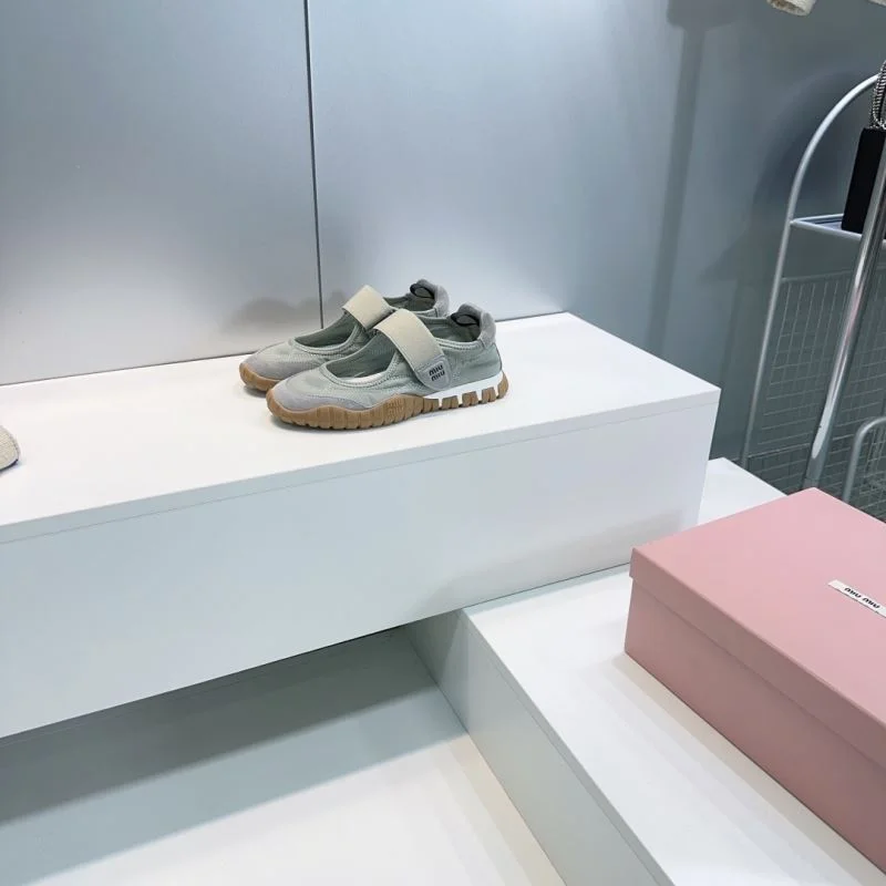 Miu Miu Shoes Sporty 9368